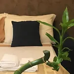 Eschilo Luxury House קרלנטיני
